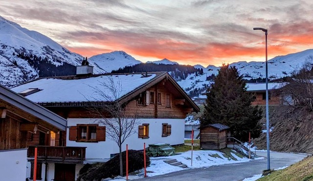 Maisonette-Wohnung in Rueras bei Sedrun - 200m zum Bahnhof - Perfekt für Ski & Ausflüge