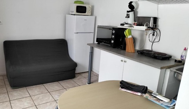 Maisonnée avec une chambre