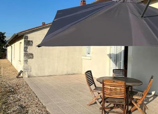 Maisonnette à l’orée des vignes