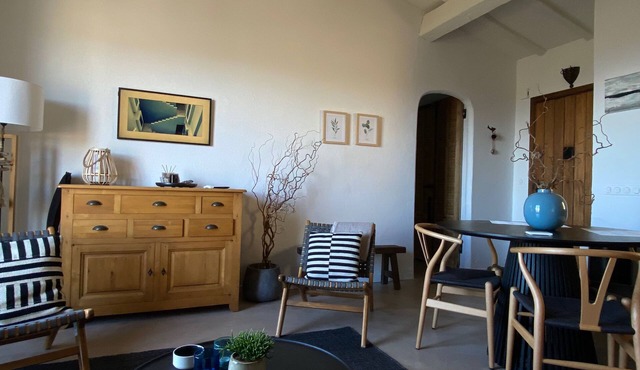 Maisonnette apartment 69M2 2bed with large terrace sea and mountain view