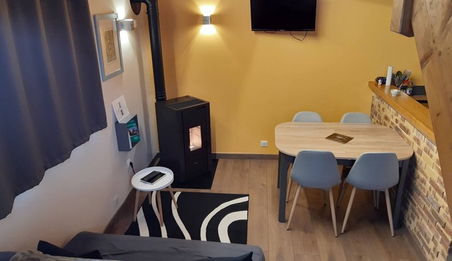 Maisonnette au Calme Avec Terrasse Individuelle