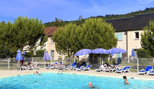 Maisonnette Confortable | Accès PIscine