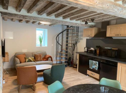 Maisonnette de charme - Piscine intérieure privée chauffée en option