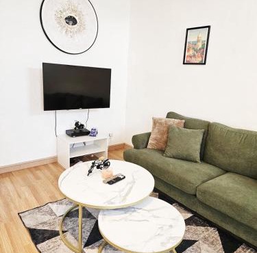 Maisonnette en duplex avec Jardin-Babyfoot et Billard