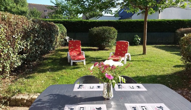 MAISONNETTE NEAR BEACH PRIVATE PARKING GARDEN SOUTH FACING WIFI