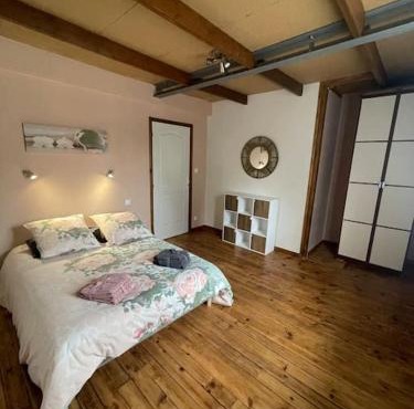 Maisonnette secteur Monastère De Brou proche Centre