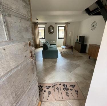 Maisonnette typique de village