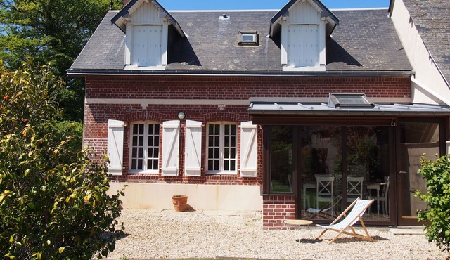 Maisons Normandes Bénouville/etretat au Calme Avec Grand Jardin