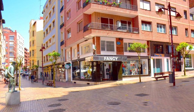 Maite Urban Dreams