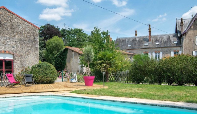 Majestic Holiday Home in Clesse with Garden