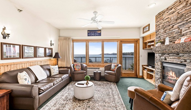 Majestic Lake Views | 2BR w/King Suite | Pools