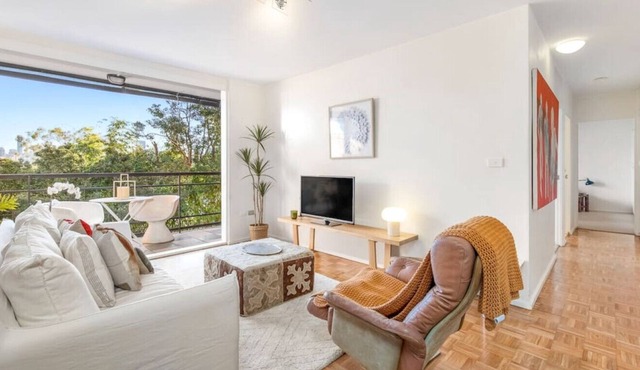 Majestic, Luxury executive apartment - Long term