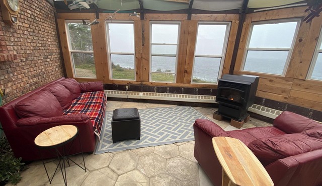 Majestic Oceanfront 8 acres of peace. Pets welcome :)