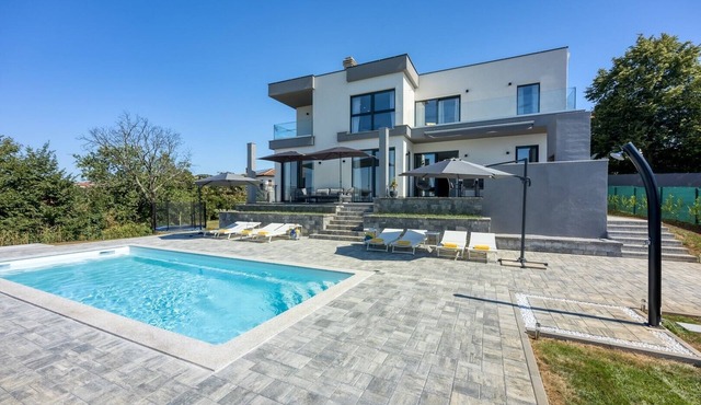 Majestic View Villa in Viskovo