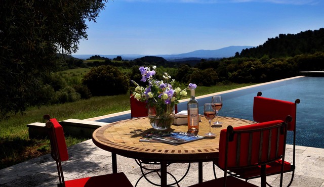 " Majorelle ", Private Terrace in 13th Century Château