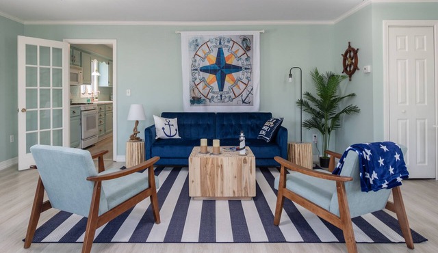 MAKE MEMORIES AT THE BEACH HOUSE