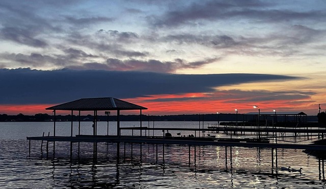 Make memories in this cozy water front house on Eagle Mountain Lake.