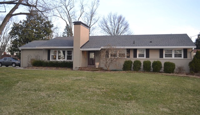 Make this your home base for the Kentucky Derby!
