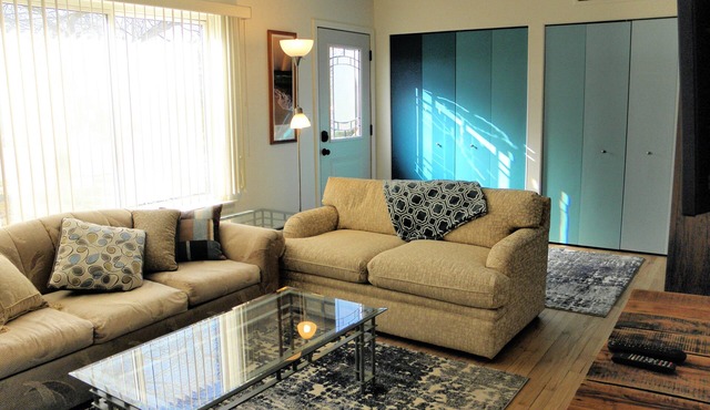 Make yourself at home in this cute and bright apt!