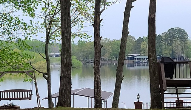 Makin MEMORIES: House w/Dock/HotTub/Fiber/Tankless/EV Charger/next to boat ramp