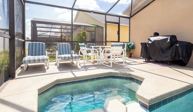 Making Memories - Private Pool!