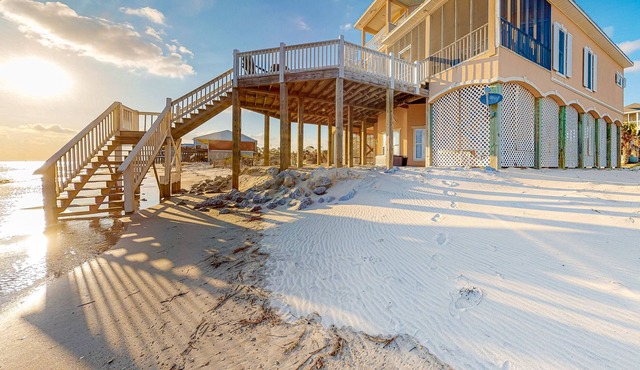 Making memories at Paradise, a beachfront home with multiple decks