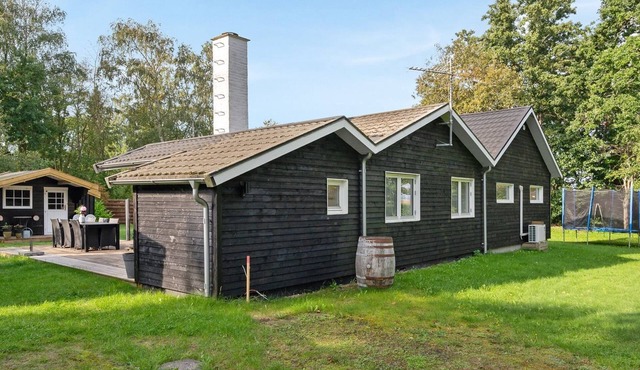 "Makrina" - 175m from the sea by Interhome