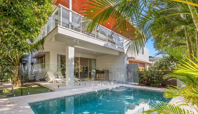 Malibu Beach House by Kingscliff Accommodation