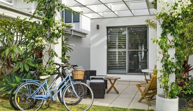 Malibu Mansion at Salt