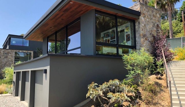 Malibu Mid-Century Modern Studio with Ocean Views