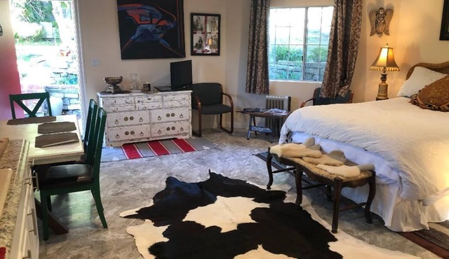 Malibu Mountain Retreat - Bring Your own Horses!