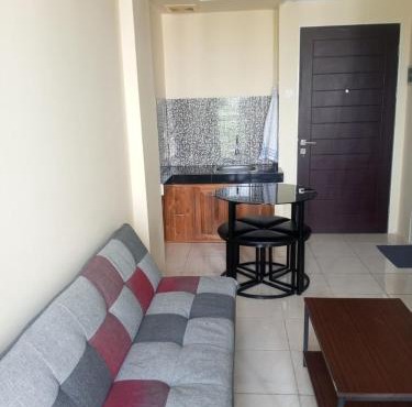 Malioboro City Studio apartment Merapi view