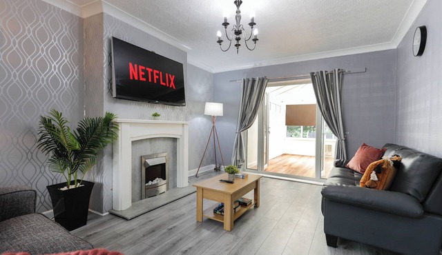 Maltby Stays, Rotherham For Contractors and Families (hosted by Emu-J stays)