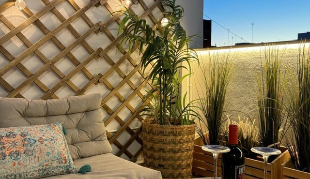 Malvarrosa Beach House with Terrace