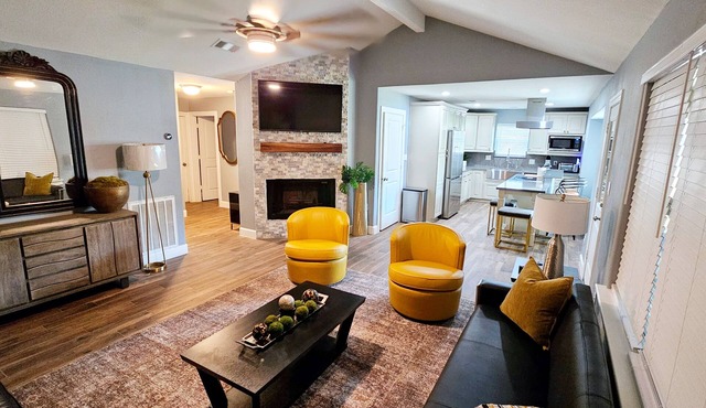 Mama’s Modern House is family and pet friendly, large yard, quartz countertops
