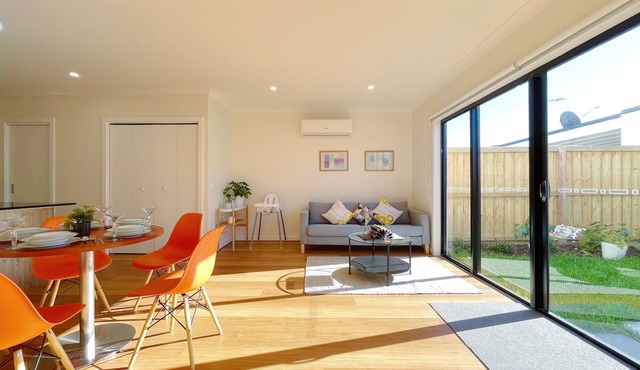 Mambourine Cozy Home/Spacious/4Beds 2.5Bath Garage