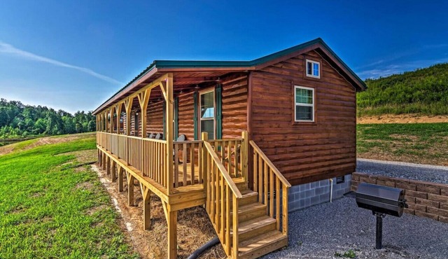Mammoth Cave Cabin Rentals 8 - 12.8 miles from Mammoth Cave National Park