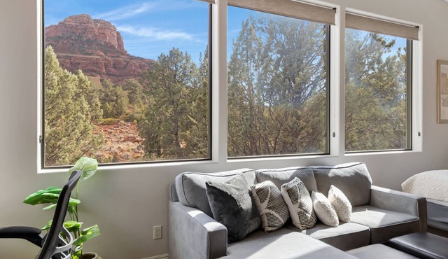 Mammoth Rock Retreat-villa Amazing Views-sleeps 4