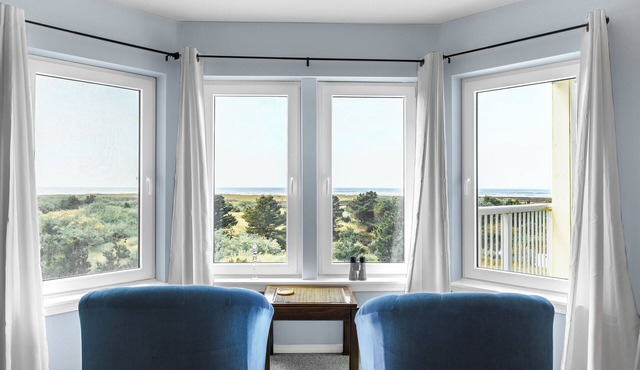 Mana Kai 2nd floor w/view of the ocean and beach