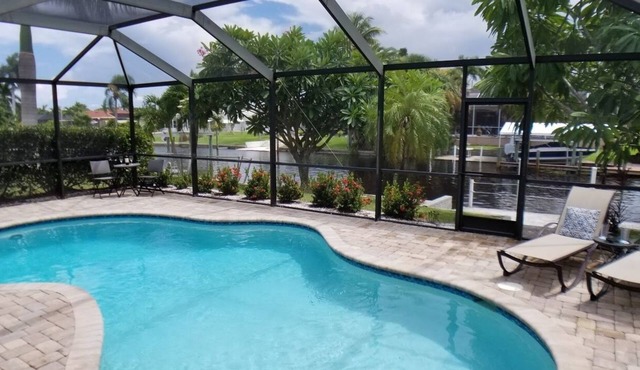 Manatee Retreat Cape Coral Yacht-Club WiFi/Saltwater-Pool/Direct River Access