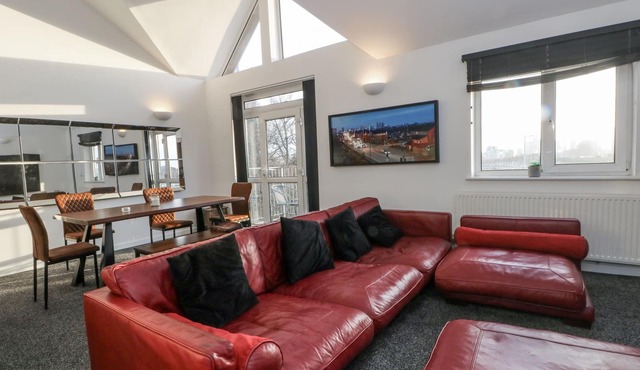 MANCHESTER APARTMENT, family friendly in Manchester