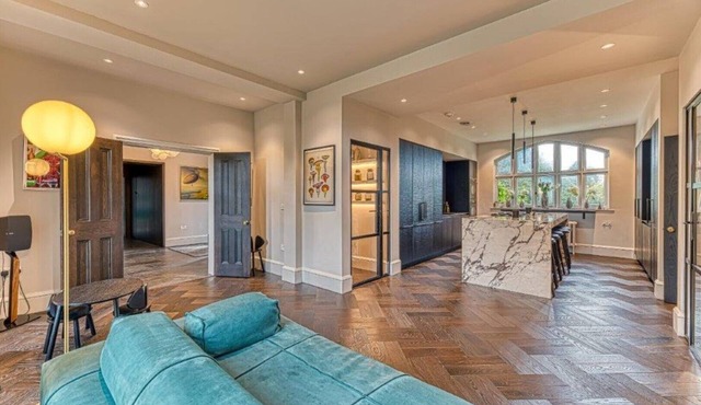 Manchester, Victorian Mansion, Cheshire