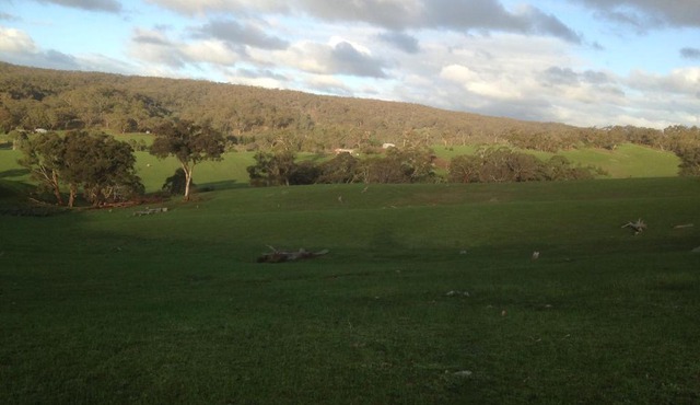 Mancuso Country Cottage Retreat