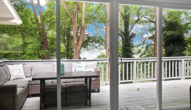 Mandalay Lake Lanier Getaway