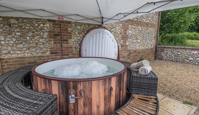 Mandarin - Mileham - Three Bedroom House, Sleeps 6