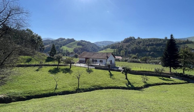 MANEXUNA - ALDUDES - Gîte