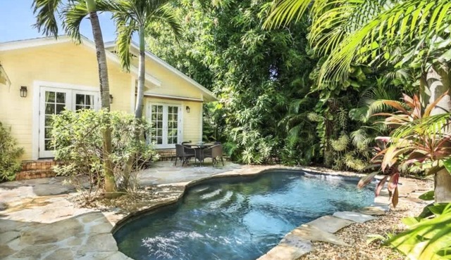 Mango Haus - Savor Tropical Living by a Lush Lagoon Pool