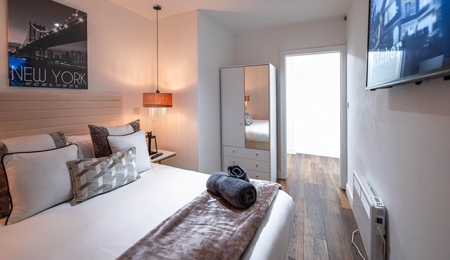 Manhattan Luxury Suites