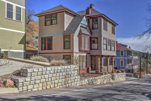 Manitou Getaway