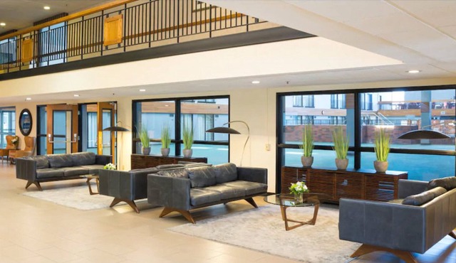 Mankato City Center Hotel